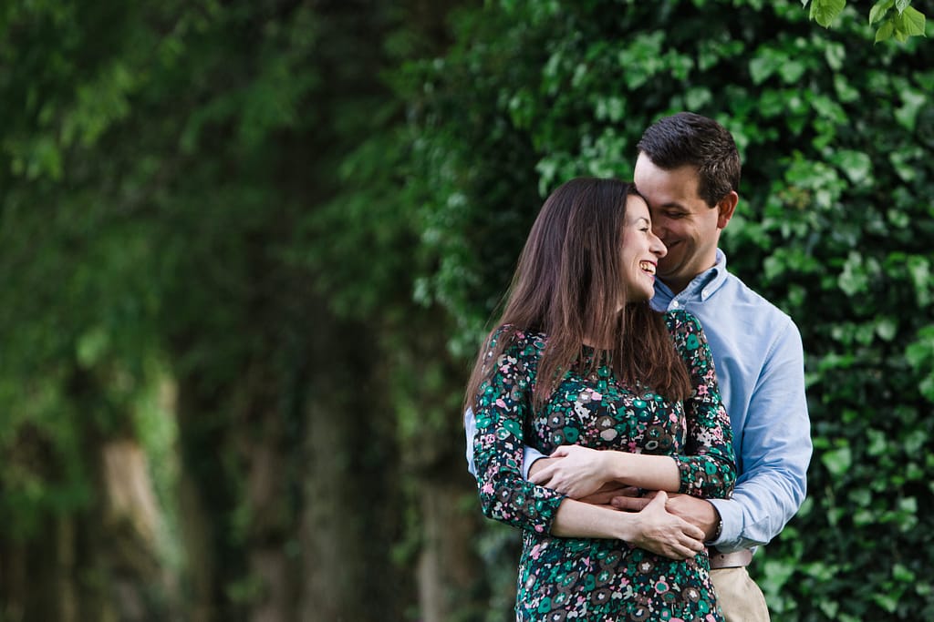 couple hugging cotswold engagement photography