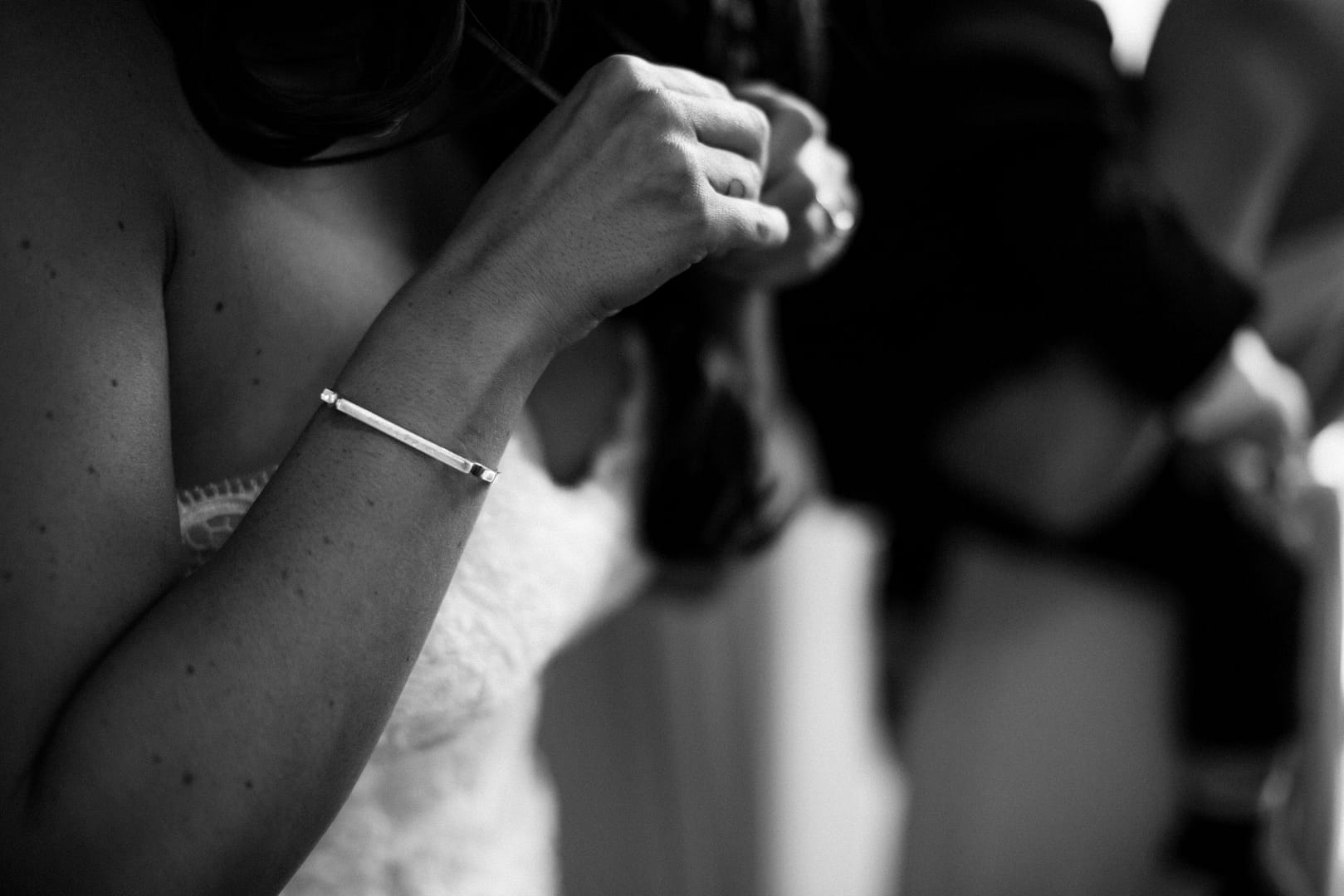 bride with bracelet gloucestershire wedding photographers