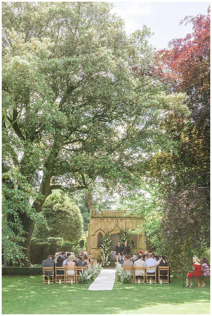 Barnsley House outdoor ceremony photography