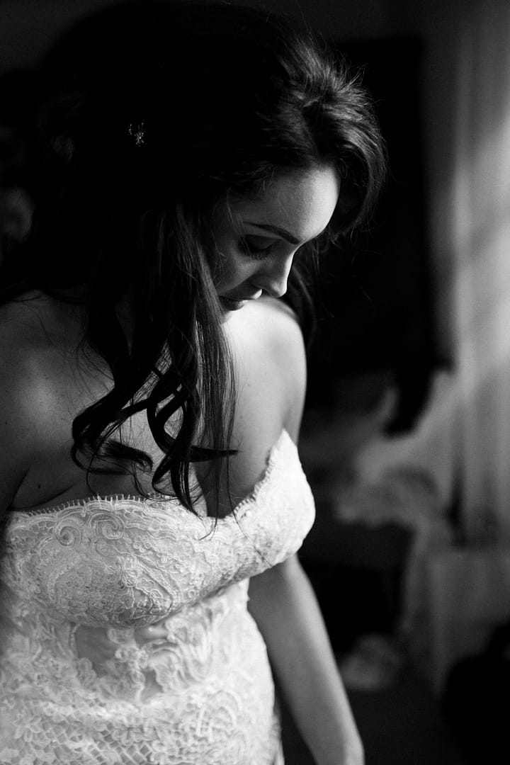 Gloucestershire photographer black and white bride